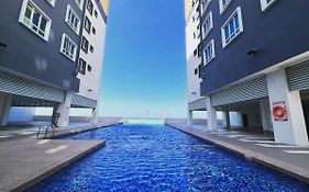 Kuala Terengganu Sea View KTCVU Homestay with POOL